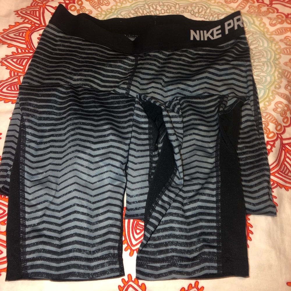 Nike leggings